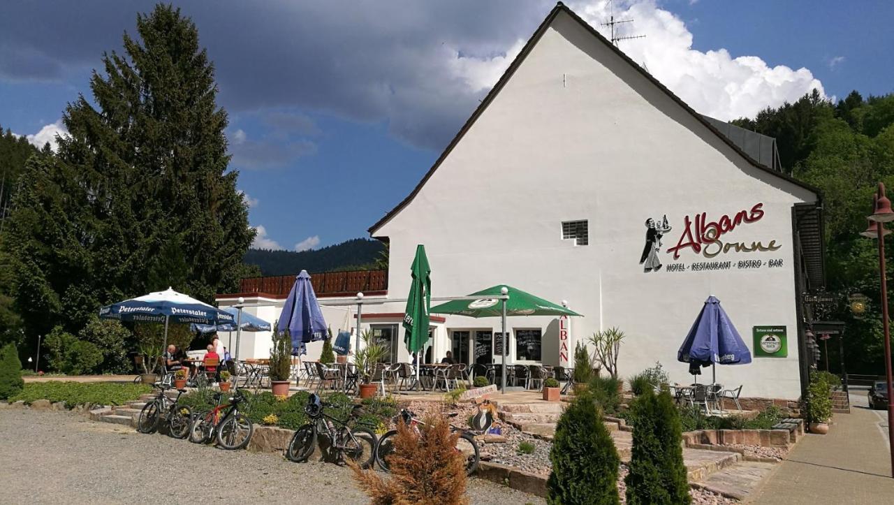 באד ריפולדסאו - שאפבאך Hotel Restaurant Albans Sonne מראה חיצוני תמונה