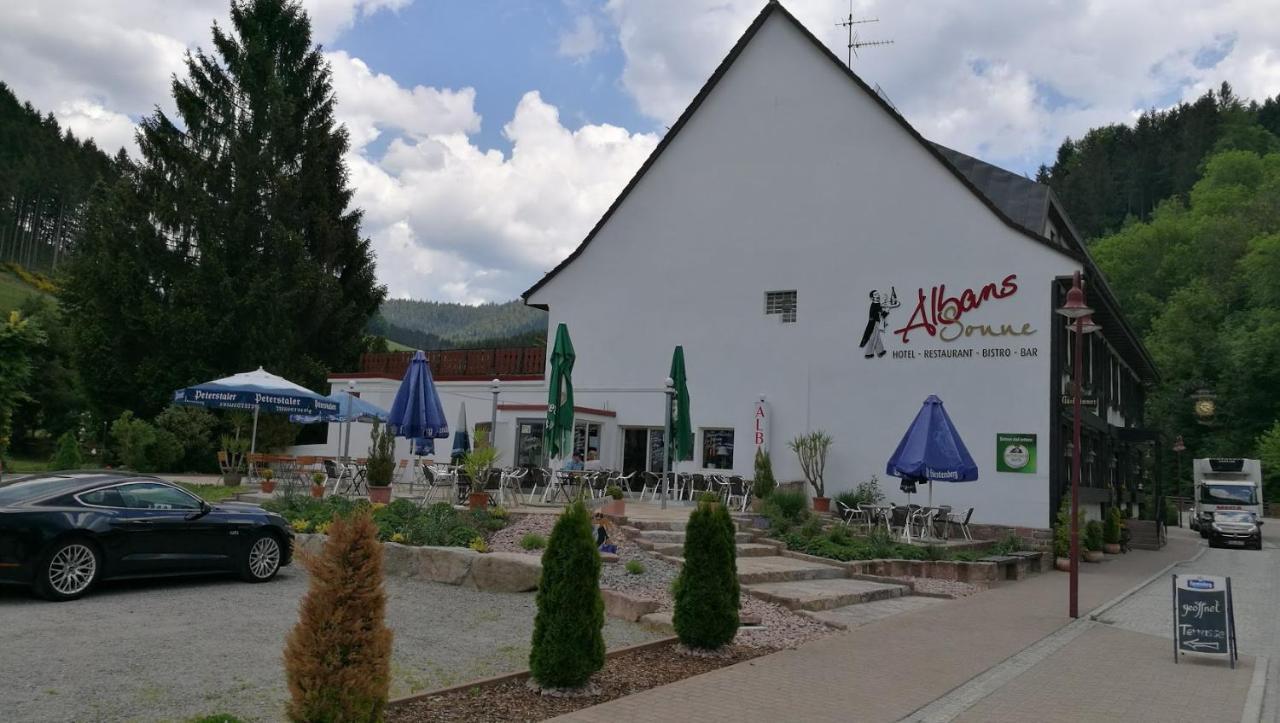 באד ריפולדסאו - שאפבאך Hotel Restaurant Albans Sonne מראה חיצוני תמונה